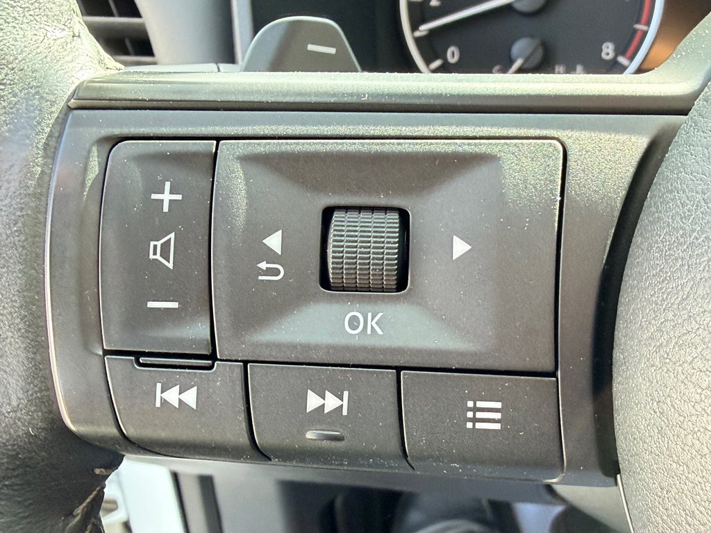 Nissan Rogue S FWD / TRÈS BAS KILOS / DEAL A SAISIR !!! / 2023 à Thetford Mines, Québec - 32 - w1024h768px