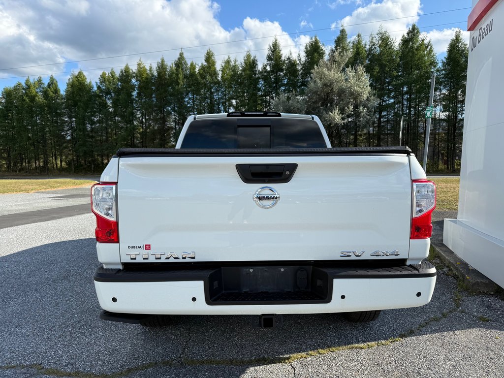 Nissan Titan SV 4X4 / V8 / SEULEMENT 60 976 km / IMPECCABLE / 1 SEUL PROPRIÉTAIRE 2020 à Thetford Mines, Québec - 6 - w1024h768px