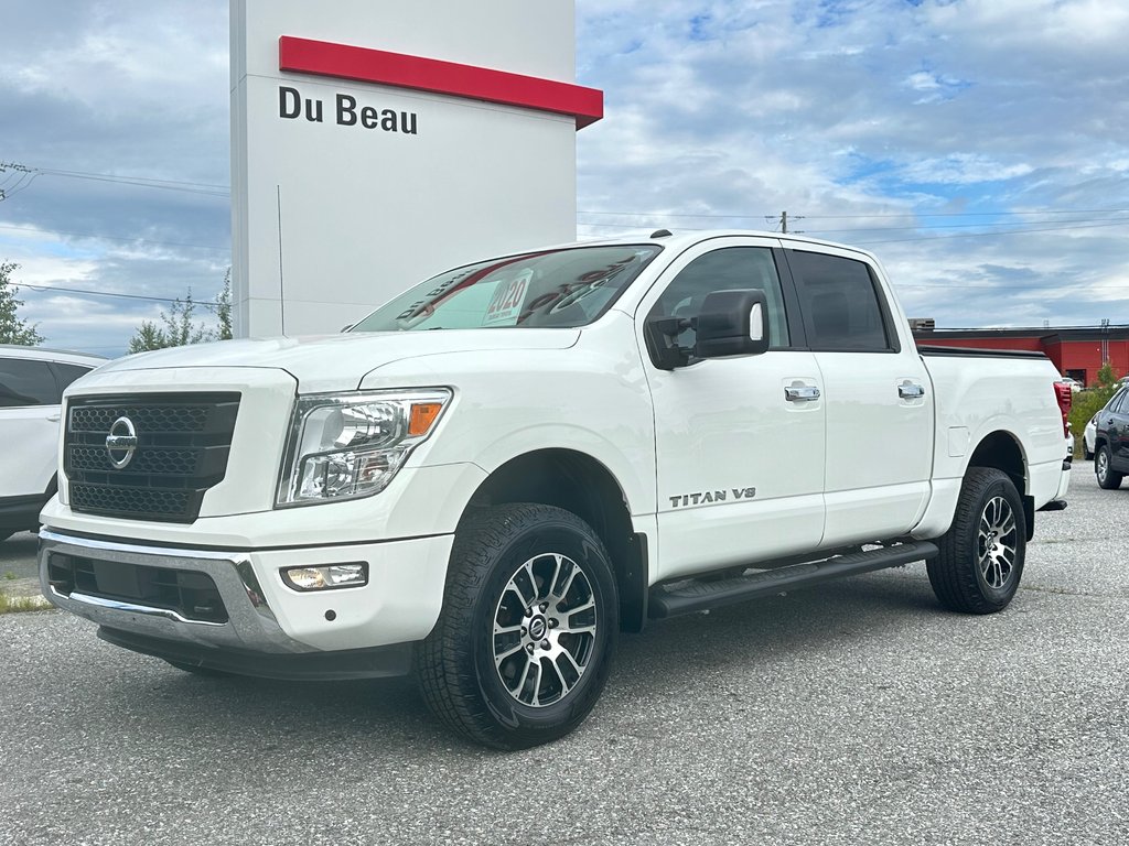 Nissan Titan SV 4X4 / V8 / SEULEMENT 60 976 km / IMPECCABLE / 1 SEUL PROPRIÉTAIRE 2020 à Thetford Mines, Québec - 1 - w1024h768px