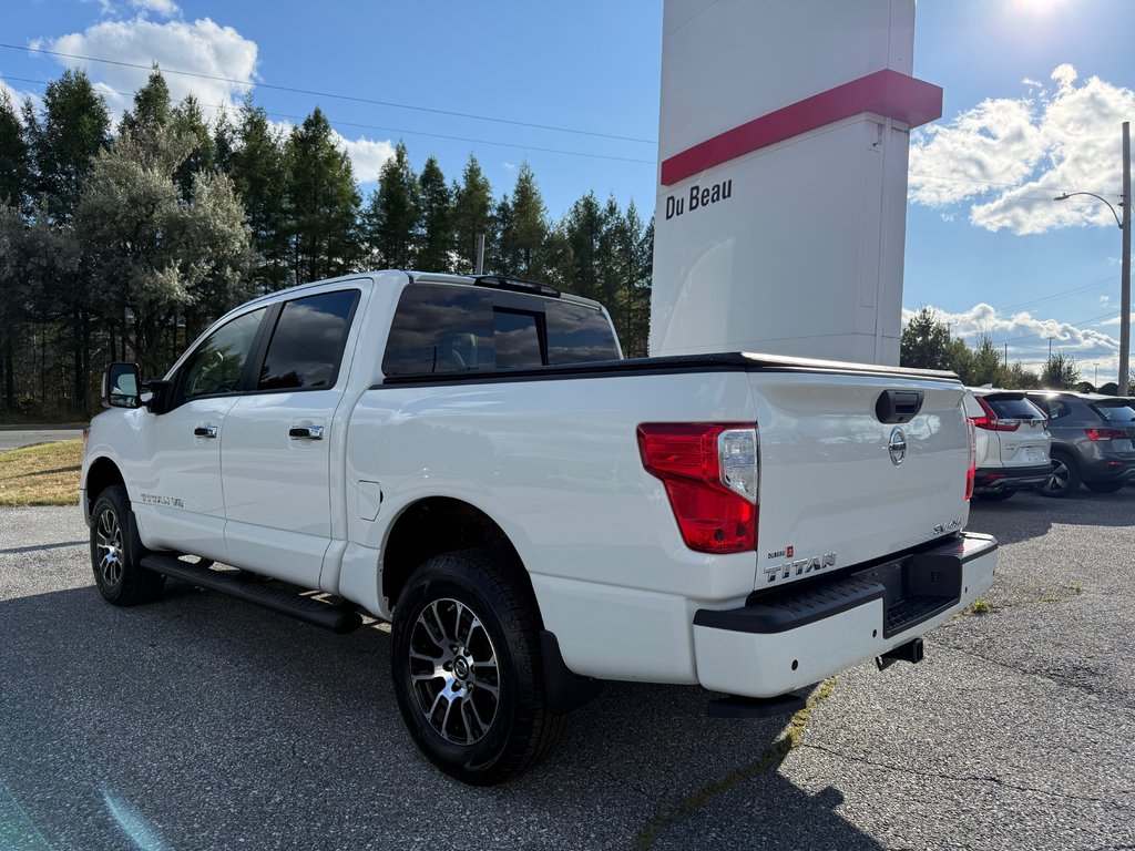 Nissan Titan SV 4X4 / V8 / SEULEMENT 60 976 km / IMPECCABLE / 1 SEUL PROPRIÉTAIRE 2020 à Thetford Mines, Québec - 7 - w1024h768px