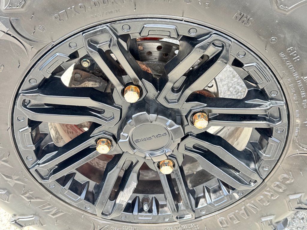 Polaris GÉNÉRAL 1000cc / BEAUCOUP D'AJOUTS / TRES PROPRE 2017 à Thetford Mines, Québec - 16 - w1024h768px