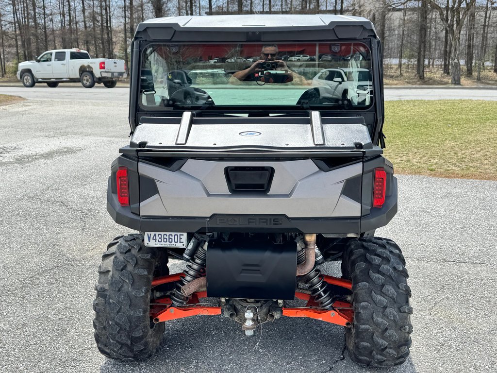 Polaris GÉNÉRAL 1000cc / BEAUCOUP D'AJOUTS / TRES PROPRE 2017 à Thetford Mines, Québec - 5 - w1024h768px