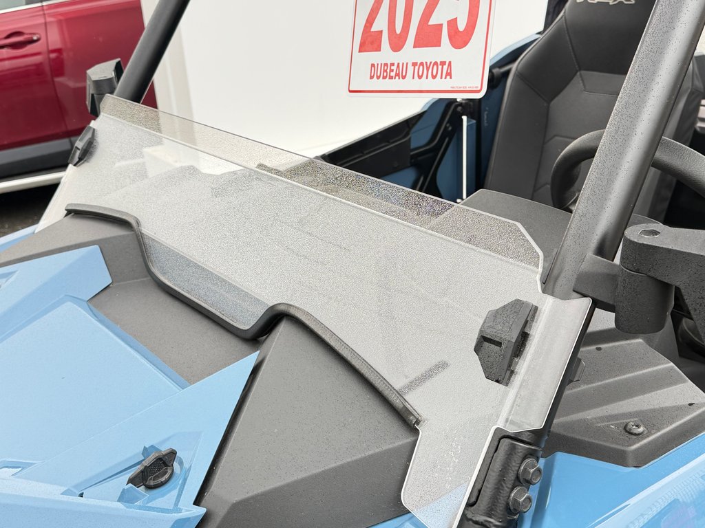 Polaris RZR 9OO TRAIL 2.000$ AJOUTS / TOIT * DEMI-VITRE * BIDON ESSENCE * COFFRE ARR  / 2025 à Thetford Mines, Québec - 15 - w1024h768px