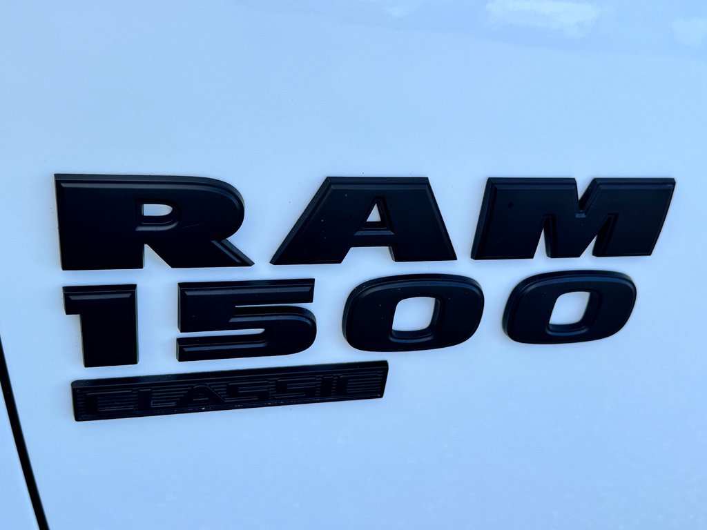 2021 Ram 1500 Classic TRADESMAN 4X4 5.7 / TRÈS BAS KILOS 45.500KM WOW / in Thetford Mines, Quebec - 19 - w1024h768px