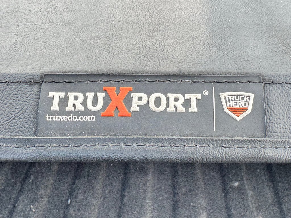 2021 Ram 1500 Classic TRADESMAN 4X4 5.7 / TRÈS BAS KILOS 45.500KM WOW / in Thetford Mines, Quebec - 66 - w1024h768px
