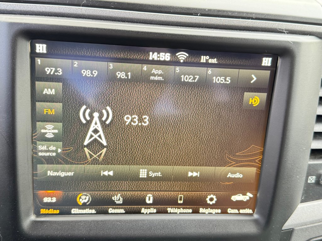 2021 Ram 1500 Classic TRADESMAN 4X4 5.7 / TRÈS BAS KILOS 45.500KM WOW / in Thetford Mines, Quebec - 44 - w1024h768px