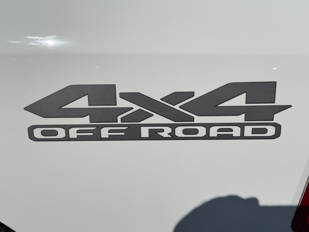 Ram 2500 BIG HORN CREW / 6,4 HEMI / BEAU COMME UN COEUR ! / 2020 à Thetford Mines, Québec - 29 - w1024h768px