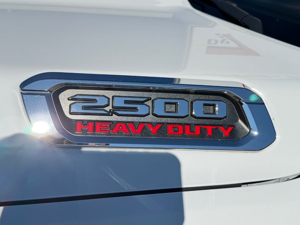 Ram 2500 BIG HORN CREW / 6,4 HEMI / BEAU COMME UN COEUR ! / 2020 à Thetford Mines, Québec - 21 - w1024h768px