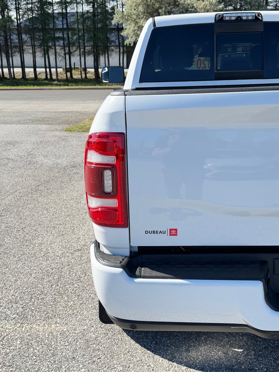 Ram 2500 BIG HORN CREW / 6,4 HEMI / BEAU COMME UN COEUR ! / 2020 à Thetford Mines, Québec - 30 - w1024h768px