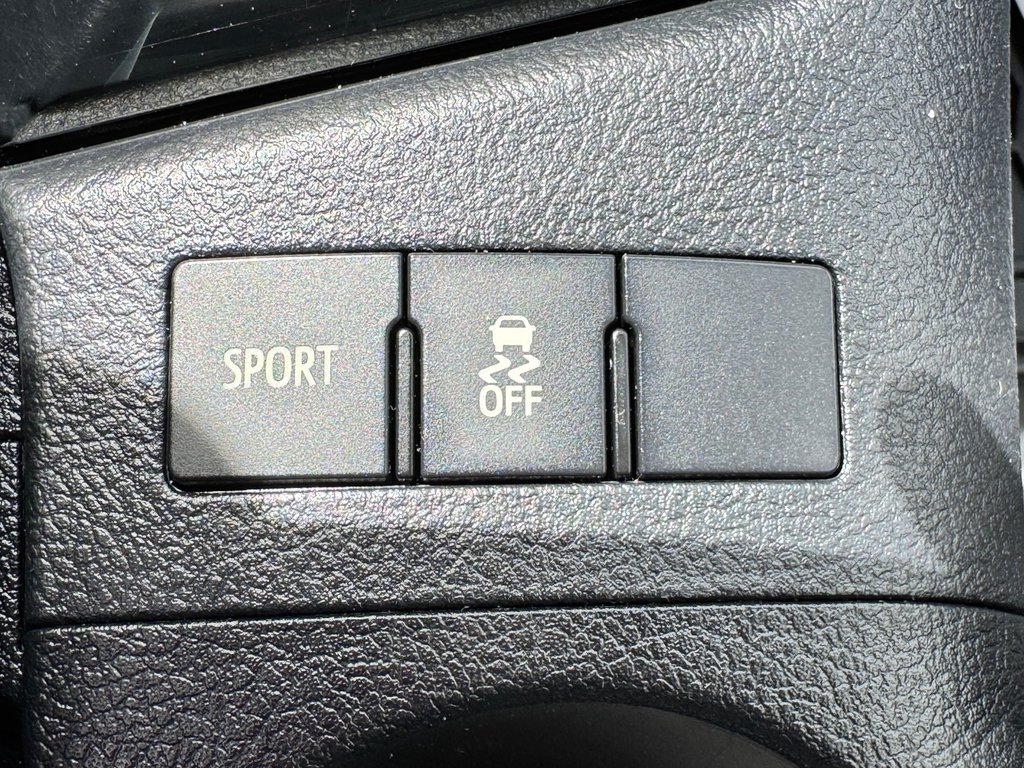 Scion IM / BEAU LOOK / PRATIQUE / SUPER PRIX !!! / 2016 à Thetford Mines, Québec - 45 - w1024h768px