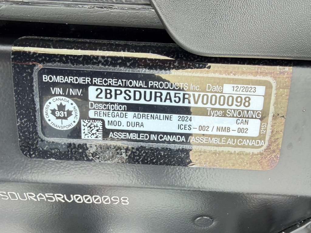 Ski-Doo SM RENEGADE ADRENALINE 900 ACE TURBO / SKI ROULE / IMPECCABLE 2024 à Thetford Mines, Québec - 30 - w1024h768px