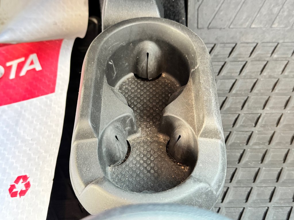 2015 smart Fortwo PASSION / AC / SIEGES CHAUFFANTS / GPS / PARFAIT POUR MOTORISÉ / in Thetford Mines, Quebec - 34 - w1024h768px