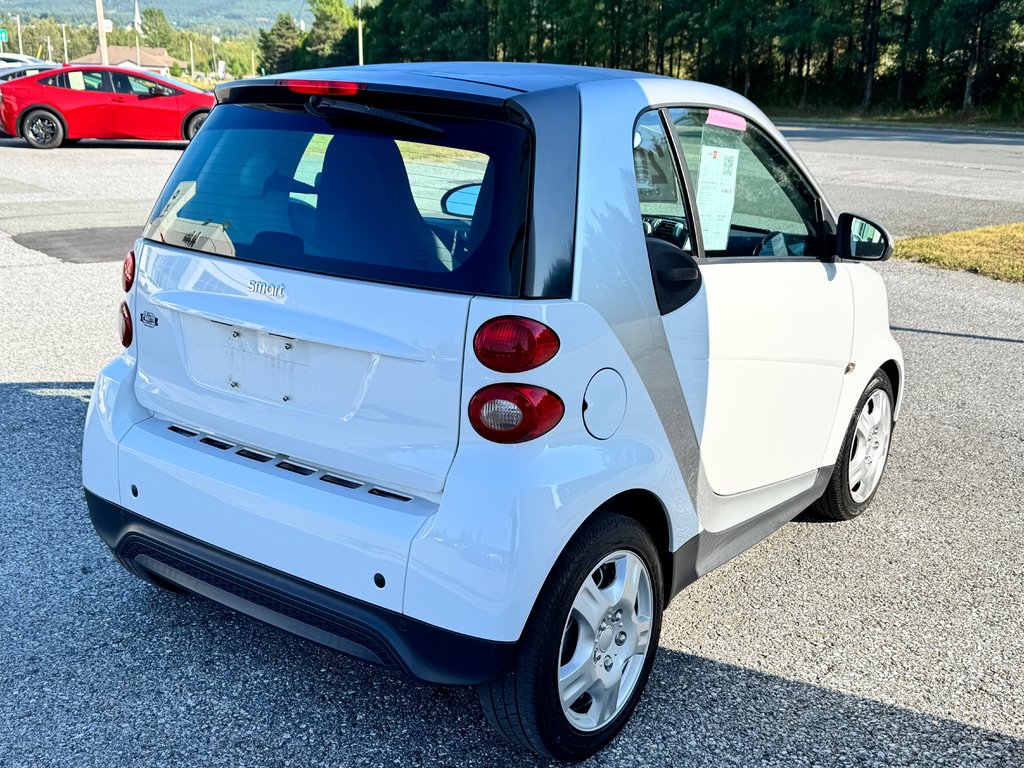 2015 smart Fortwo PASSION / AC / SIEGES CHAUFFANTS / GPS / PARFAIT POUR MOTORISÉ / in Thetford Mines, Quebec - 4 - w1024h768px