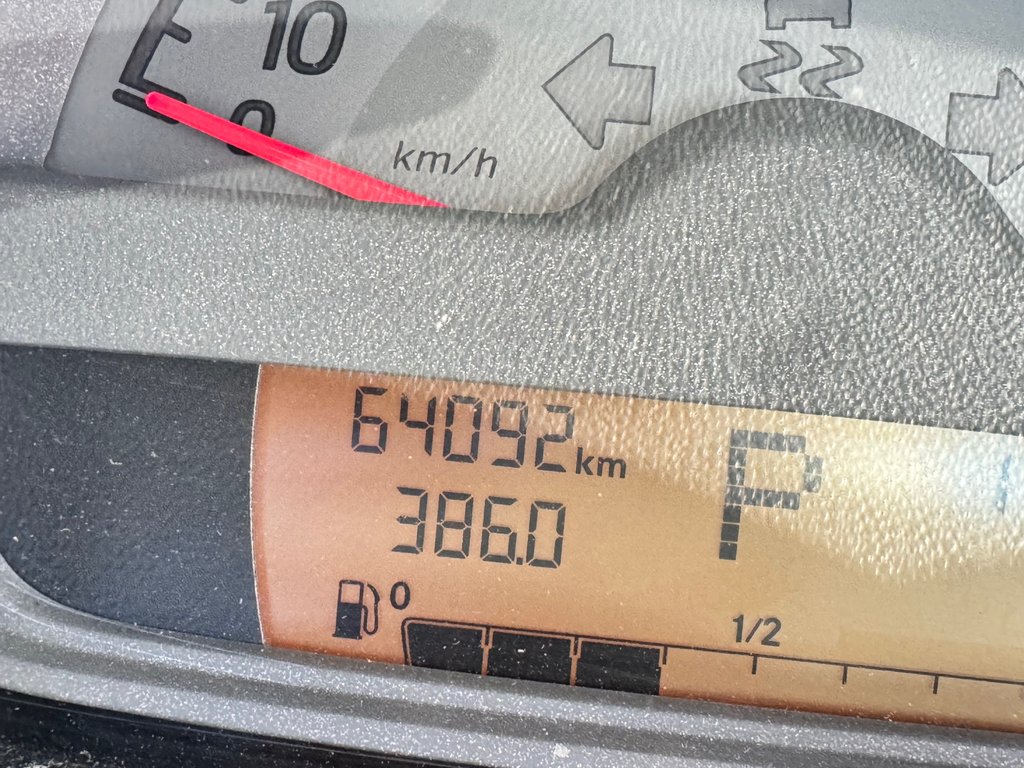 2015 smart Fortwo PASSION / AC / SIEGES CHAUFFANTS / GPS / PARFAIT POUR MOTORISÉ / in Thetford Mines, Quebec - 30 - w1024h768px