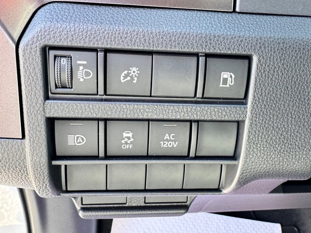 2025 Toyota 4RUNNER TRD SPORT BAJA EDITION / MAGS 20 SABLE / PNEUS HORS ROUTE / MARCHE PIED / CROCHET ROUGE in Thetford Mines, Quebec - 40 - w1024h768px