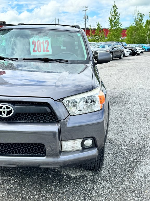Toyota 4Runner SR5 V6 4X4 / LONGÉVITÉ ET VALEUR ASSURÉE / 2012 à Thetford Mines, Québec - 8 - w1024h768px