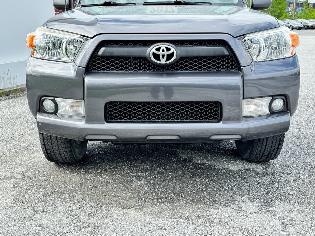 Toyota 4Runner SR5 V6 4X4 / LONGÉVITÉ ET VALEUR ASSURÉE / 2012 à Thetford Mines, Québec - 13 - w1024h768px
