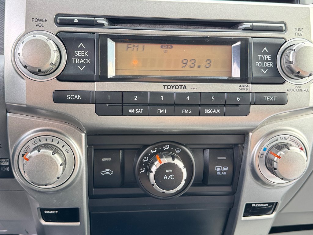 Toyota 4Runner SR5 V6 4X4 / LONGÉVITÉ ET VALEUR ASSURÉE / 2012 à Thetford Mines, Québec - 37 - w1024h768px