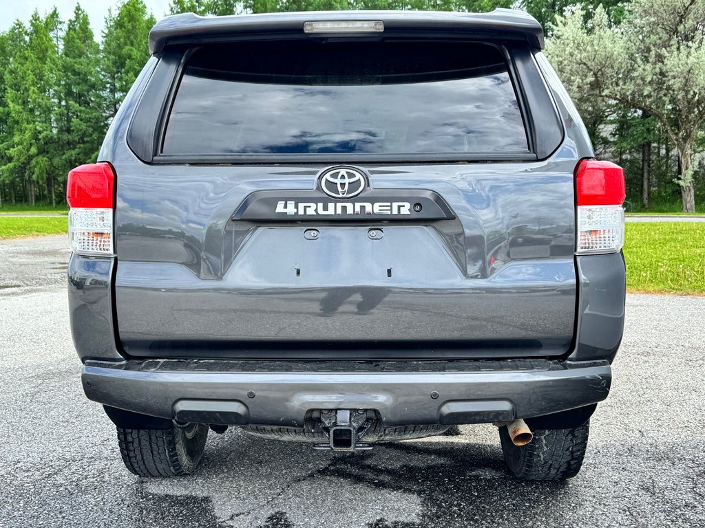 Toyota 4Runner SR5 V6 4X4 / LONGÉVITÉ ET VALEUR ASSURÉE / 2012 à Thetford Mines, Québec - 22 - w1024h768px