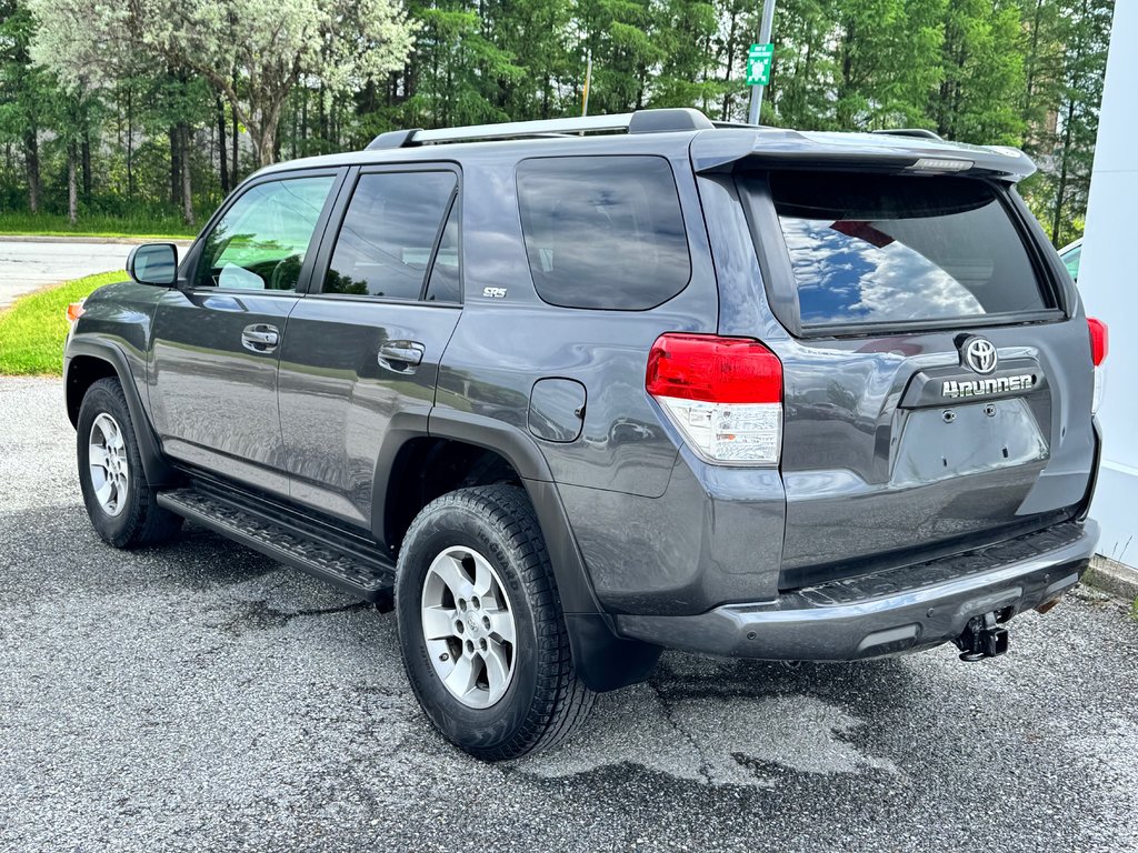 Toyota 4Runner SR5 V6 4X4 / LONGÉVITÉ ET VALEUR ASSURÉE / 2012 à Thetford Mines, Québec - 6 - w1024h768px