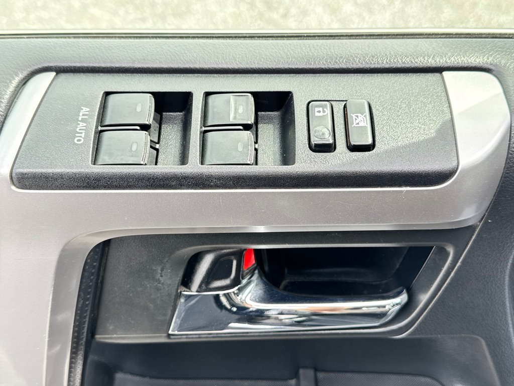 2018 Toyota 4Runner LIMITED / 84 569 KM SEULEMENT WOW !! / ÉTAT NEUF / in Thetford Mines, Quebec - 31 - w1024h768px