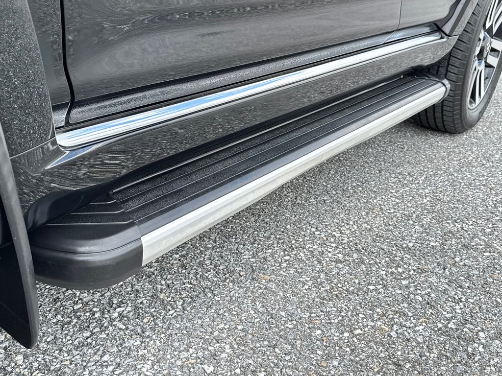 2018 Toyota 4Runner LIMITED / 84 569 KM SEULEMENT WOW !! / ÉTAT NEUF / in Thetford Mines, Quebec - 22 - w1024h768px