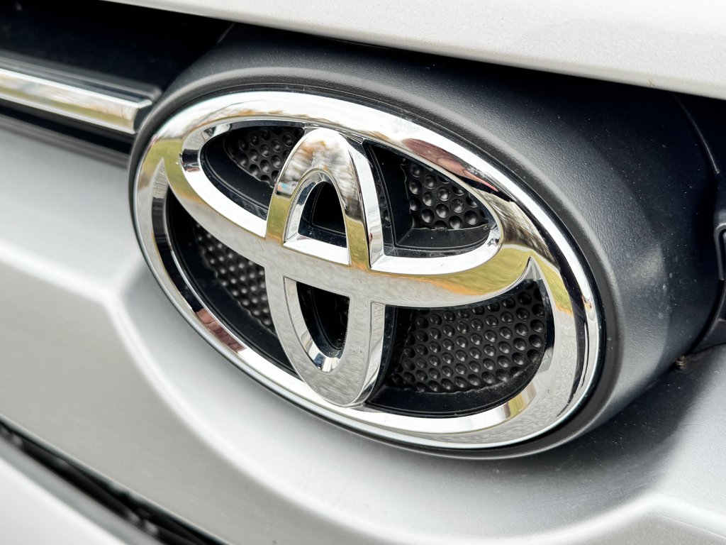 2022 Toyota 4Runner SR5 / BAS KILOMÉTRAGE / 1 SEUL PROPRIO / PEA 30-01-29=100km / in Thetford Mines, Quebec - 12 - w1024h768px