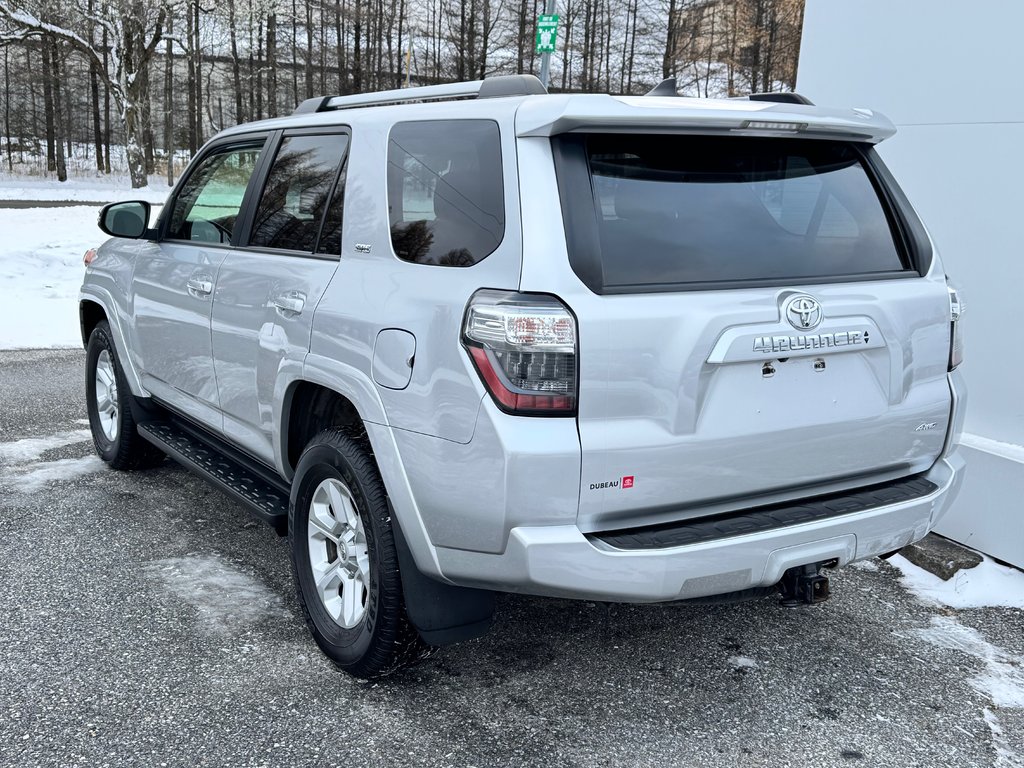 2022 Toyota 4Runner SR5 / BAS KILOMÉTRAGE / 7 PLACES / 1 SEUL PROPRIO / PEA 30-01-29=100km / in Thetford Mines, Quebec - 6 - w1024h768px