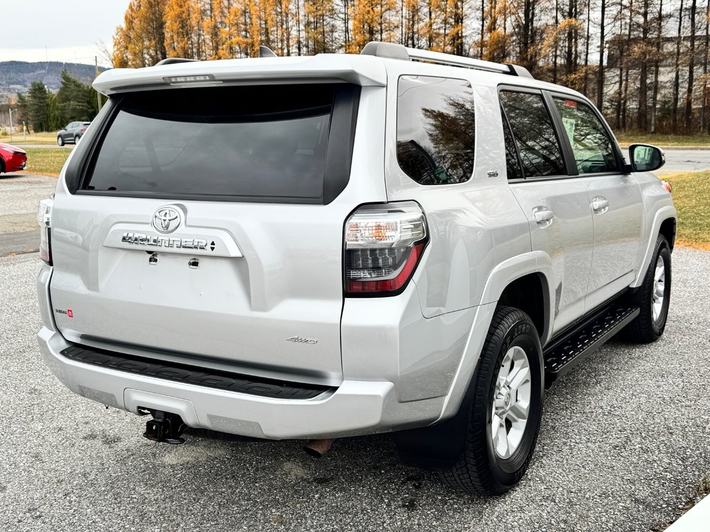 2022 Toyota 4Runner SR5 / BAS KILOMÉTRAGE / 1 SEUL PROPRIO / PEA 30-01-29=100km / in Thetford Mines, Quebec - 4 - w1024h768px