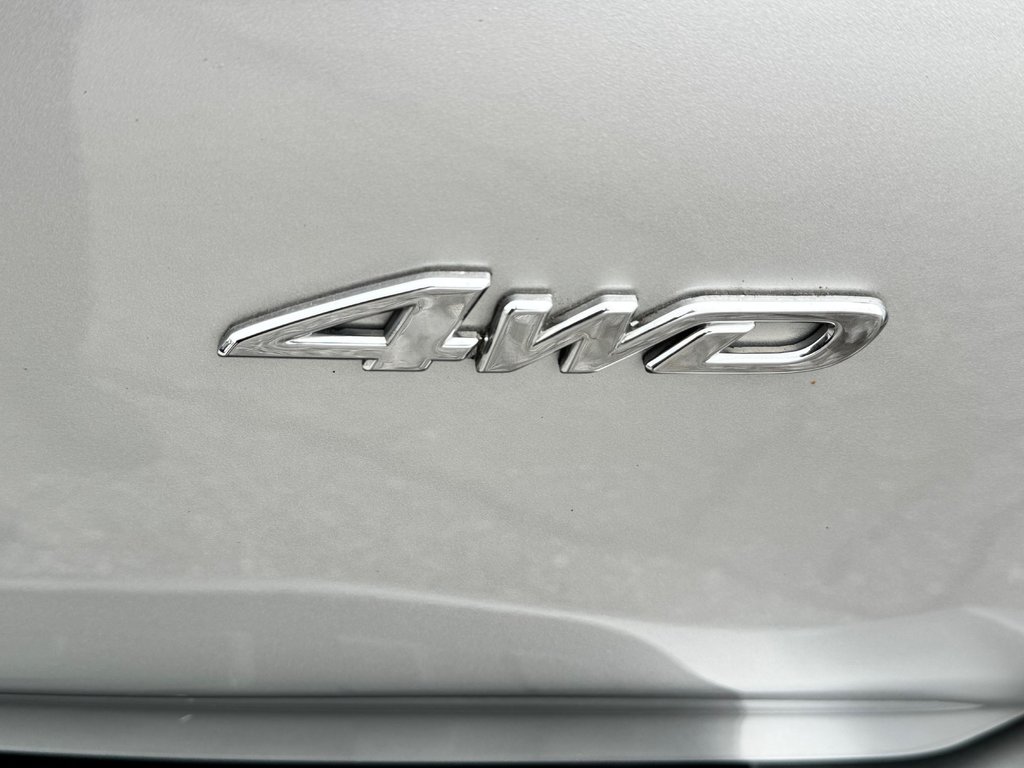 2022 Toyota 4Runner SR5 / BAS KILOMÉTRAGE / 1 SEUL PROPRIO / PEA 30-01-29=100km / in Thetford Mines, Quebec - 30 - w1024h768px