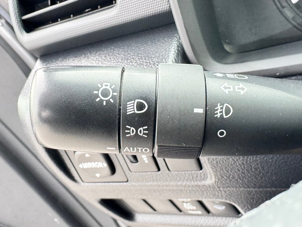 2022 Toyota 4Runner SR5 / BAS KILOMÉTRAGE / 1 SEUL PROPRIO / PEA 30-01-29=100km / in Thetford Mines, Quebec - 45 - w1024h768px