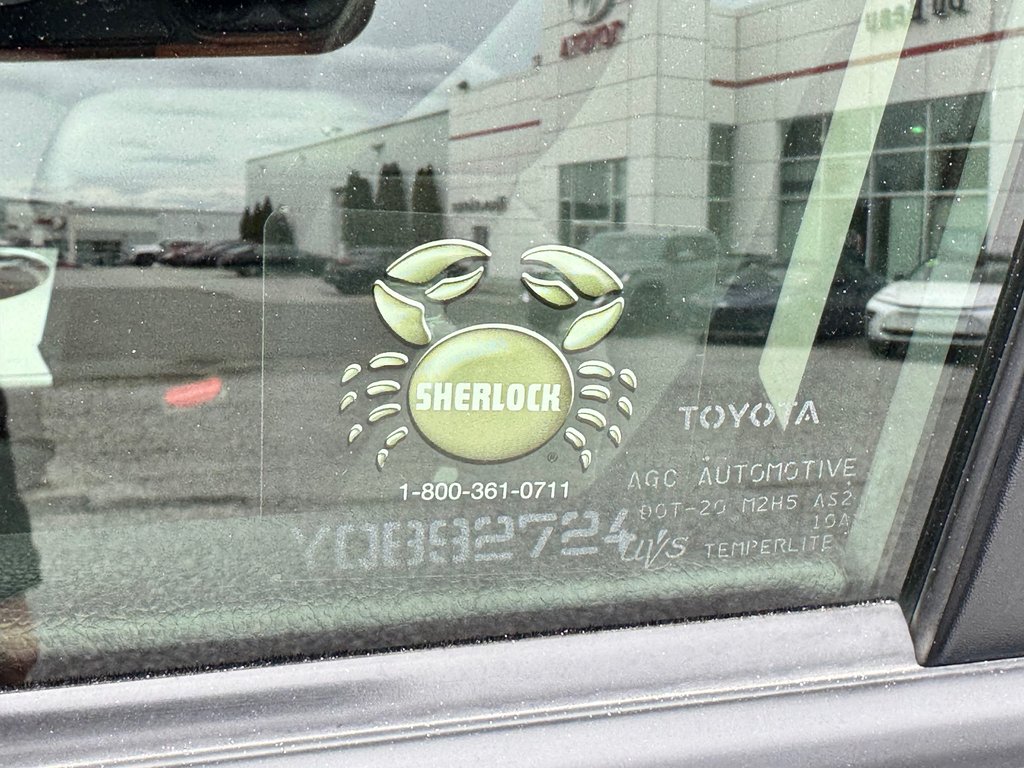 2022 Toyota 4Runner SR5 / BAS KILOMÉTRAGE / 1 SEUL PROPRIO / PEA 30-01-29=100km / in Thetford Mines, Quebec - 25 - w1024h768px