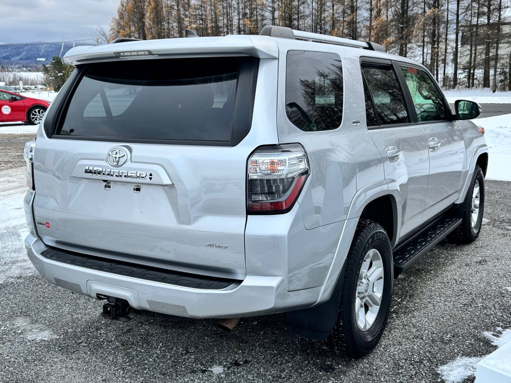 2022 Toyota 4Runner SR5 / BAS KILOMÉTRAGE / 7 PLACES / 1 SEUL PROPRIO / PEA 30-01-29=100km / in Thetford Mines, Quebec - 4 - w1024h768px