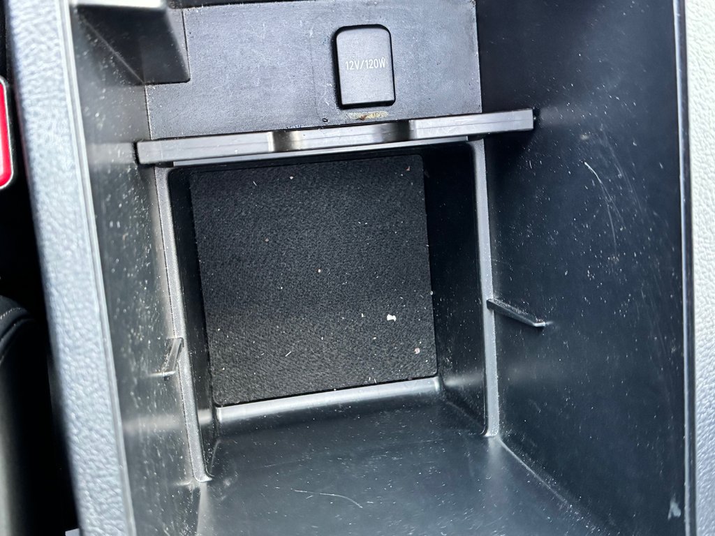 2022 Toyota 4Runner SR5 / BAS KILOMÉTRAGE / 7 PLACES / 1 SEUL PROPRIO / PEA 30-01-29=100km / in Thetford Mines, Quebec - 60 - w1024h768px