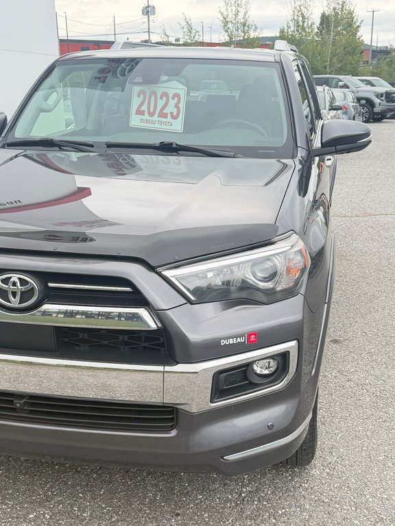 Toyota 4Runner LIMITED 4WD / PRIX IMBATTABLE !!!! / 2023 à Thetford Mines, Québec - 9 - w1024h768px