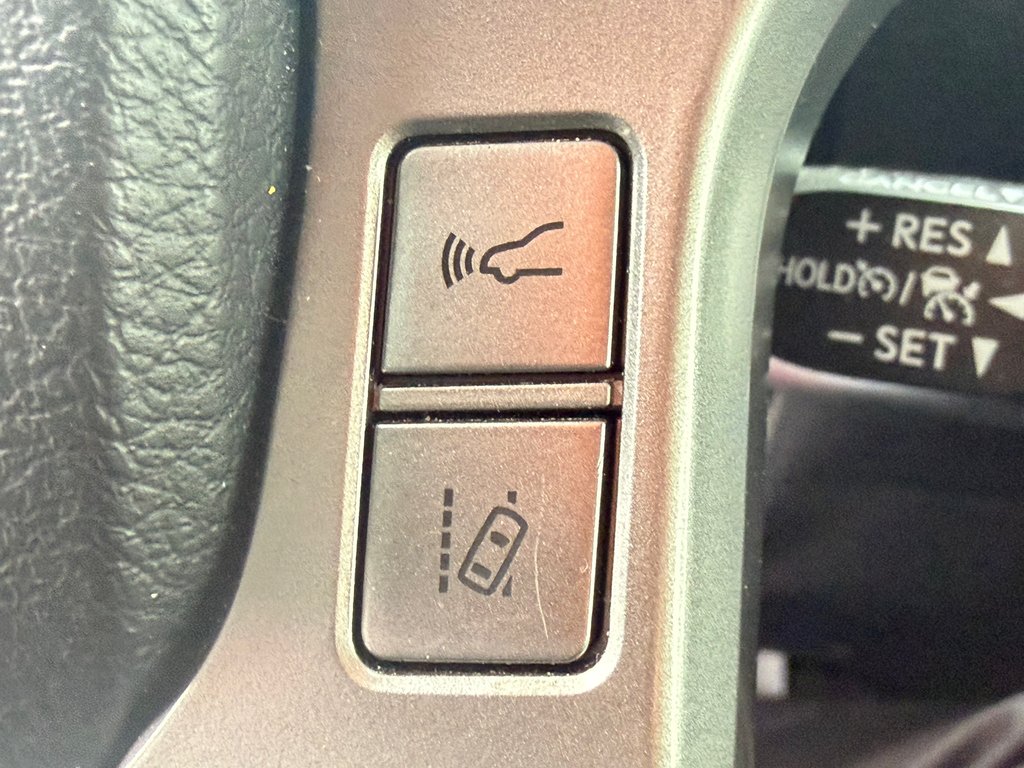 Toyota 4Runner LIMITED 4WD / PRIX IMBATTABLE !!!! / 2023 à Thetford Mines, Québec - 42 - w1024h768px