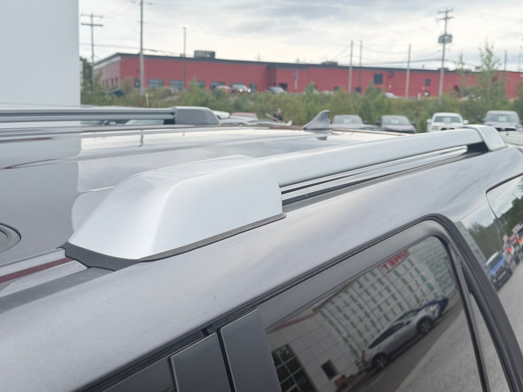 Toyota 4Runner LIMITED 4WD / PRIX IMBATTABLE !!!! / 2023 à Thetford Mines, Québec - 18 - w1024h768px
