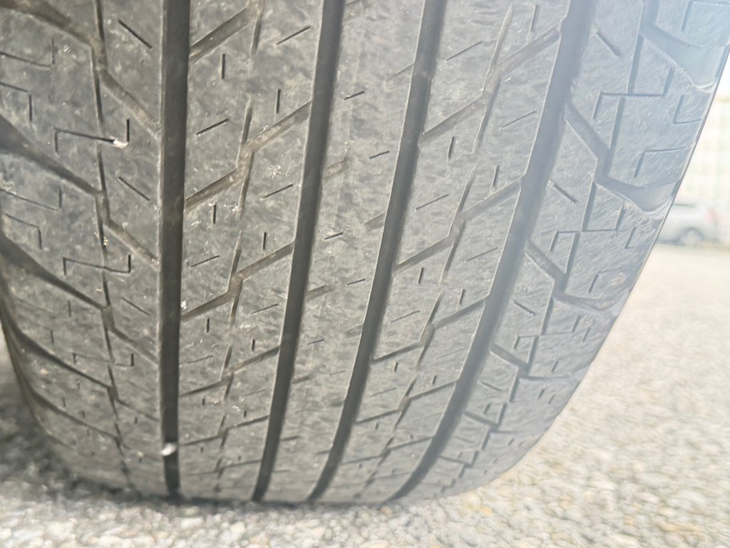 Toyota 4Runner LIMITED 4WD / PRIX IMBATTABLE !!!! / 2023 à Thetford Mines, Québec - 71 - w1024h768px