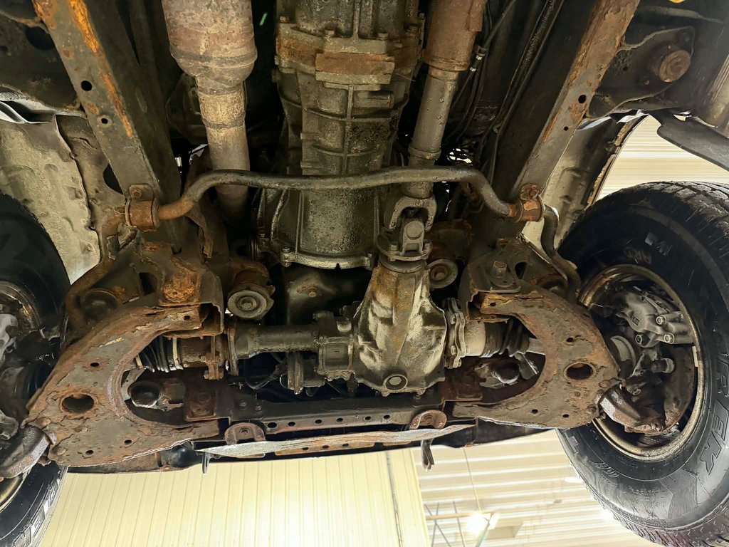 Toyota 4WD Pickups Un * RARE SURVIVOR * V6 MANUELLE 4X4 / 1992 à Thetford Mines, Québec - 45 - w1024h768px