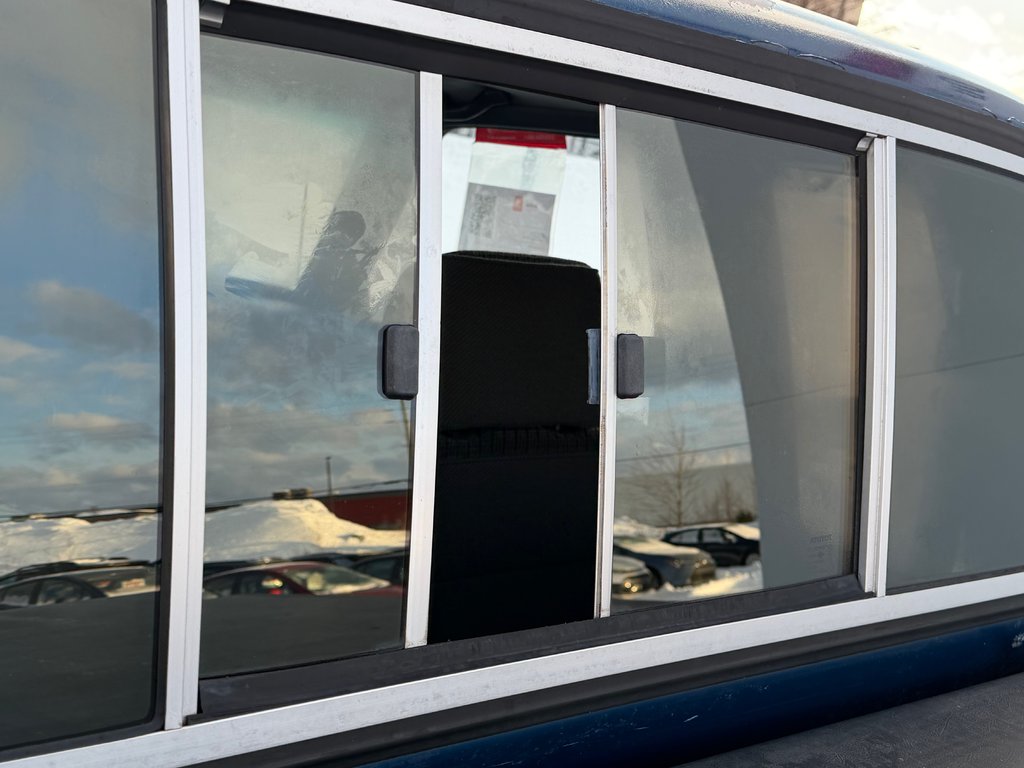 Toyota 4WD Pickups Un * RARE SURVIVOR * V6 MANUELLE 4X4 / 1992 à Thetford Mines, Québec - 38 - w1024h768px