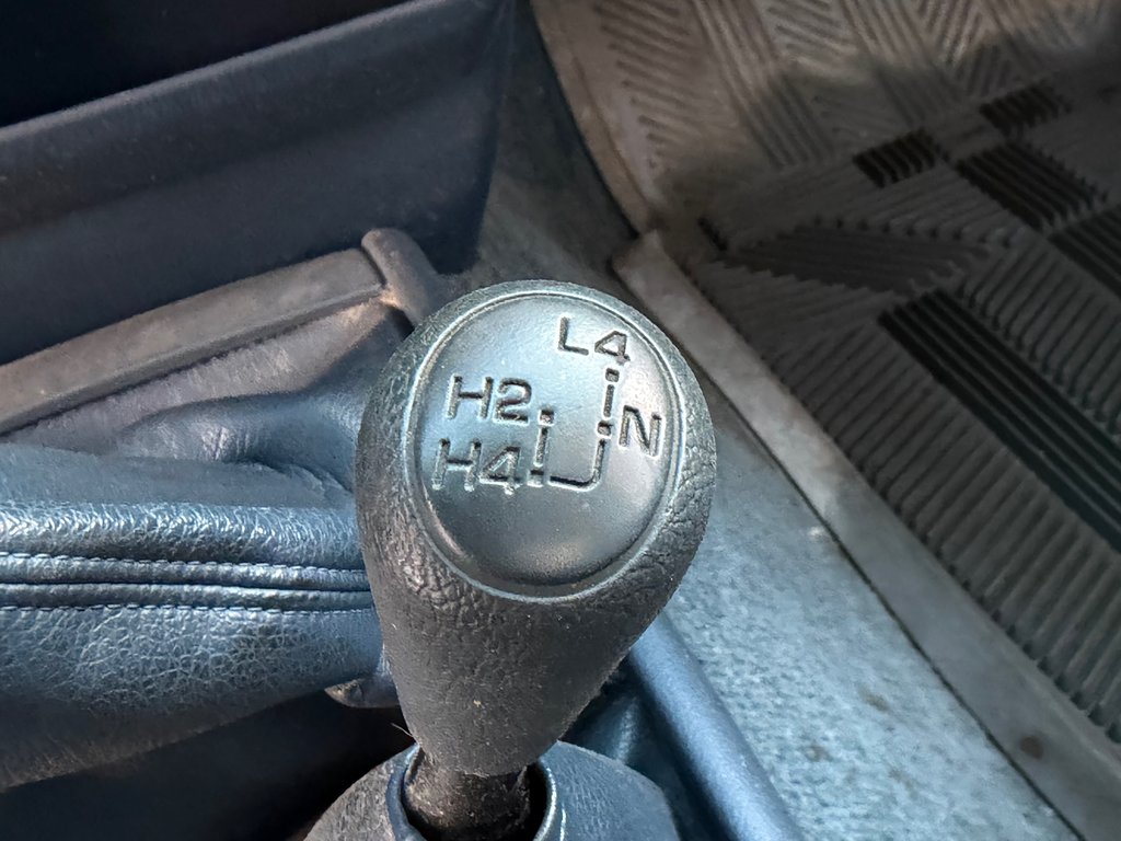 Toyota 4WD Pickups Un * RARE SURVIVOR * V6 MANUELLE 4X4 / 1992 à Thetford Mines, Québec - 31 - w1024h768px