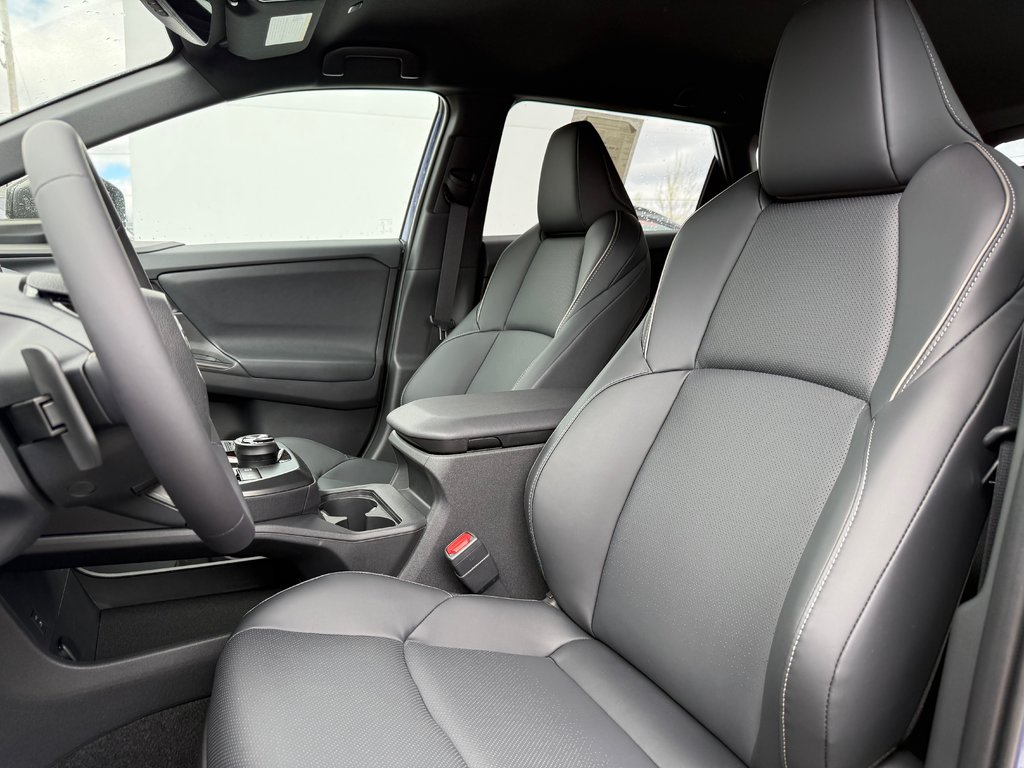 2026 Toyota bZ Woodland in Thetford Mines, Quebec - 23 - w1024h768px