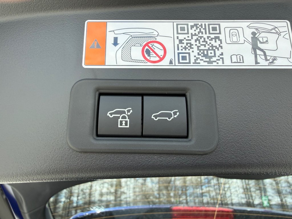 2026 Toyota bZ Woodland in Thetford Mines, Quebec - 45 - w1024h768px