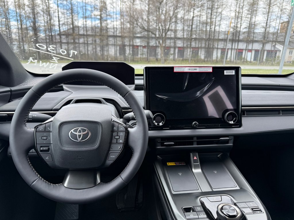 2026 Toyota bZ Woodland in Thetford Mines, Quebec - 24 - w1024h768px