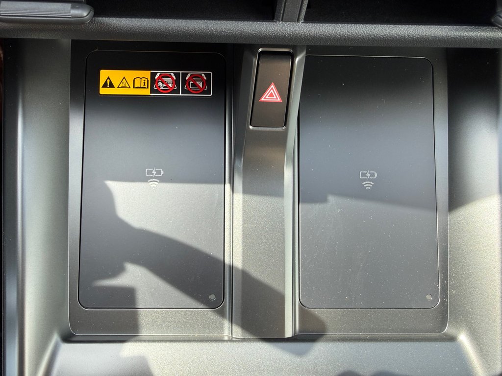 2026 Toyota bZ Woodland in Thetford Mines, Quebec - 34 - w1024h768px