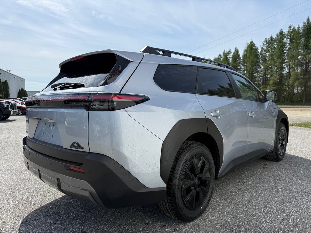 2026 Toyota bZ Woodland in Thetford Mines, Quebec - 5 - w1024h768px