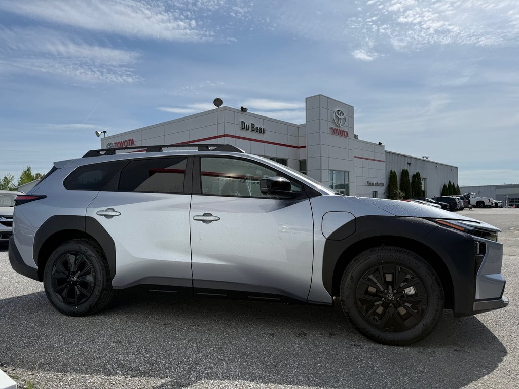 2026 Toyota bZ Woodland in Thetford Mines, Quebec - 3 - w1024h768px
