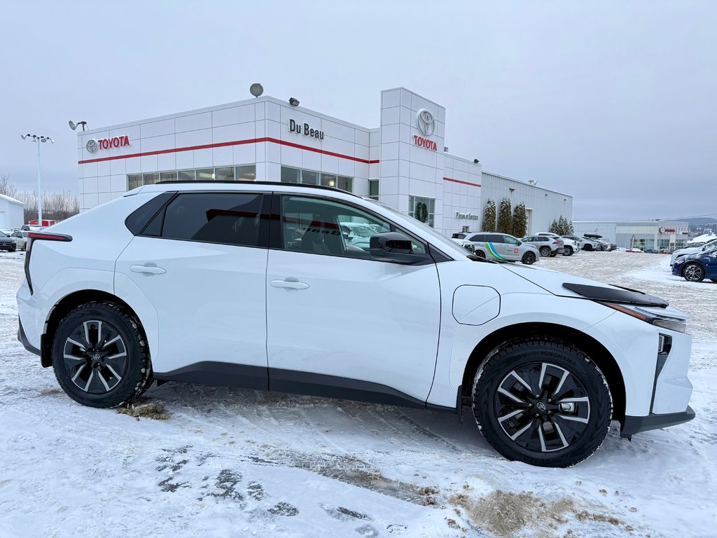 Toyota bZ XLE AWD / DEMO 2026 à Thetford Mines, Québec - 4 - w1024h768px