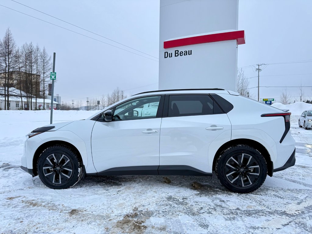 Toyota bZ XLE AWD / DEMO 2026 à Thetford Mines, Québec - 8 - w1024h768px