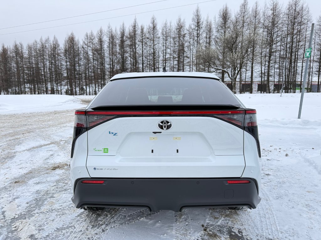 Toyota bZ XLE AWD / DEMO 2026 à Thetford Mines, Québec - 6 - w1024h768px
